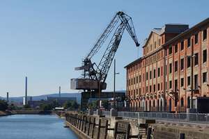 Exklusive 2-Zimmer-Wohnung mit Wasserblick, Balkon und Tiefgaragenstellplatz in Premiumlage am Mainz – Am Zollhafen 13, 55118 Neustadt, Mainz – Vorschaubild 12