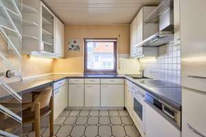 Dreiparteienhaus in zentraler Lage von Büdingen – Die vollständige Adresse der Immobilie erhältst du vom Anbieter., 63654 Büdingen – Vorschaubild 6