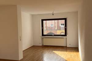 Exklusive lichtdurchflutete 3-Zimmer-Etagenwohnung mit Balkon und Einbauküche in Koblenz – Die vollständige Adresse der Immobilie erhältst du vom Anbieter., 56070 Neuendorf, Koblenz – Vorschaubild 2
