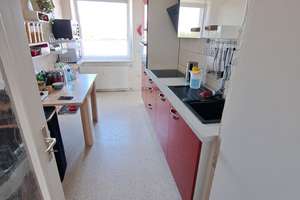 Gepflegte 3-Zimmer-Wohnung mit zwei Balkonen in Bremerhaven – Batteriestraße 51, 27568 Twischkamp, Bremerhaven – Vorschaubild 5