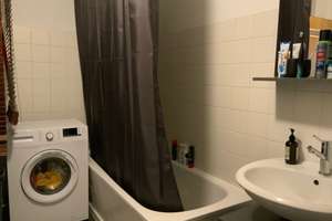 SÜDSTADT | gepflegte 2-Zimmer-Wohnung im Spitzboden (5.Obergeschoss) – Hildesheimer Str.  96, 30173 Südstadt, Hannover – Vorschaubild 7