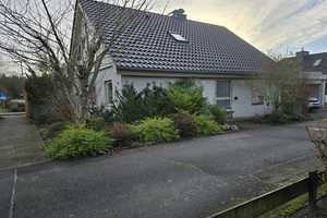 Großzügiges Einfamilienhaus mit Anbau – Perfekt für Familien oder zwei Generationen – Rendsburg-Eckernförde (Kreis) – Vorschaubild 1