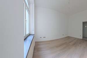 Helle 2 ZKB-Wohnung # Erstbezug nach Kernsanierung # Hohe Decken # Ruhige Seitenstraße mit viel Grün – 68165 Schwetzingerstadt/Oststadt, Mannheim – Vorschaubild 4