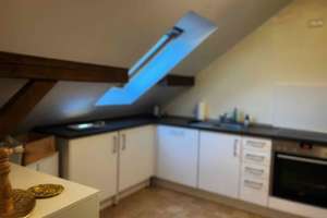 Möblierte 2-Zimmer-Dachgeschosswohnung zu vermieten – Eichet 7b, 85777 Fahrenzhausen – Vorschaubild 6