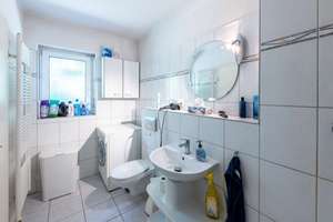 Biesdorf | Einfamilienhaus | Garten | Bezugsfrei ab 01.10.2026 – Die vollständige Adresse der Immobilie erhältst du vom Anbieter., 12683 Biesdorf, Berlin – Vorschaubild 6