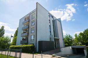 Freundliche und helle 2-Zimmer-Wohnung, (nur WBS mittlere Einkommensbezieher) – Anwar-el-Sadat-Straße 11, 70376 Burgholzhof, Stuttgart – Vorschaubild 2
