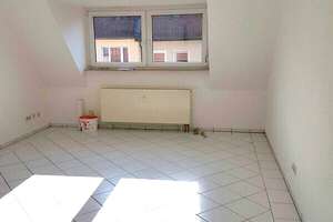 Studentenappartement
über 2 Etagen
in Nürnberg – Die vollständige Adresse der Immobilie erhältst du vom Anbieter., 90408 Uhlandstraße, Nürnberg – Vorschaubild 2