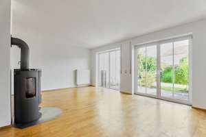 Mehr als Mittelmaß – ein Reihenhaus mit Charakter – Die vollständige Adresse der Immobilie erhältst du vom Anbieter., 86830 Schwabmünchen – Vorschaubild 2
