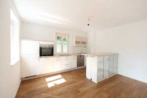 Mehrfamilienhaus mit attraktiven Vermietungsmöglichkeiten mit 296 m² Wohn/Gewerbefläche – München – Vorschaubild 10