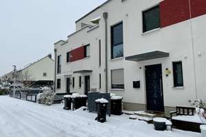 ***Seltene Gelegenheit - attraktives Reihenmittelhaus mit Garten sucht Familie *** – Die vollständige Adresse der Immobilie erhältst du vom Anbieter., 63128 Dietzenbach – Vorschaubild 2