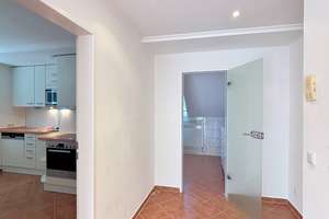 Volksdorf: großes Apartment mit Balkon u. Weitblick - U-Bahn fußläufig – Die vollständige Adresse der Immobilie erhältst du vom Anbieter., 22359 Volksdorf, Hamburg – Vorschaubild 2