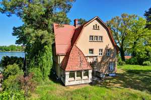 Traumhaftes Seegrundstück mit Villa und 3 eigenen Stegen – Potsdam-Mittelmark (Kreis) – Vorschaubild 1