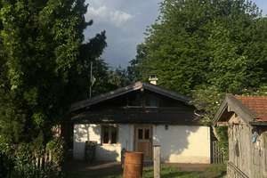 Flexibel nutzbar: Haus mit 2,5 Zimmern in Brannenburg