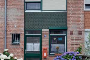 Familienfreundliches Reihenmittelhaus: 98 m² Wohnfläche in Krefeld-Hüls, ohne Provision, bezugsfrei