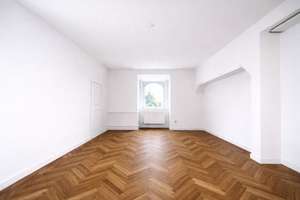 129 m² Altbau im Westend - 5 Zimmer mit großem Sanierungspotenzial – Lindenallee 20, 14050 Westend, Berlin – Vorschaubild 3