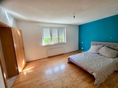 Charmante Gartenwohnung in ruhiger Lage von Ebringen: naturnah wohnen, ideal angebunden