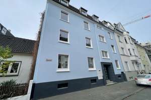 Attraktives Mehrfamilienhaus in ruhiger Wohnlage - Voll vermietet und frisch saniert – Die vollständige Adresse der Immobilie erhältst du vom Anbieter., 42283 Barmen, Wuppertal – Vorschaubild 2