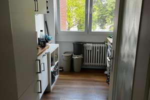 Helle 3-Zimmer-Wohnung im 3. OG mit Balkon in Köln-Weiden – An der Alten Post 18, 50859 Weiden, Köln – Vorschaubild 4