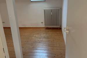 Provisionsfrei, Besondere 3 Zimmerwohnung im Jugendstilhaus – Yorckstraße 49, 76185 Weststadt, Karlsruhe – Vorschaubild 8