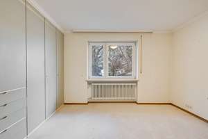 Icking: Stilvolle Villa in ruhiger Wohnlage mit weitläufigem Garten – Die vollständige Adresse der Immobilie erhältst du vom Anbieter., 82057 Icking – Vorschaubild 8