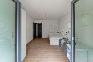Komplett ausgestattetes WG-Zimmer in 2er-WG für Young Professionals in Frankfurt-Niederrad – Niederräder Landstraße 78, 60528 Niederrad, Frankfurt am Main – Vorschaubild 3