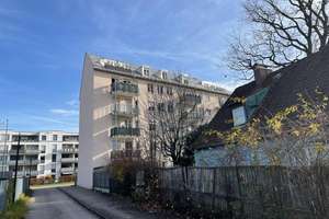 Brück Immobilien - Vermietete 2-Zi.-Eigentumswohnung mit Balkon 