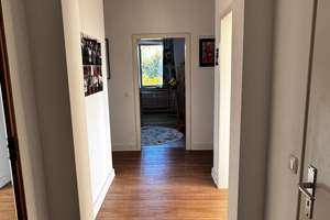 Helle 4 ZKB Wohnung mit Balkon in Koblenz Niederberg