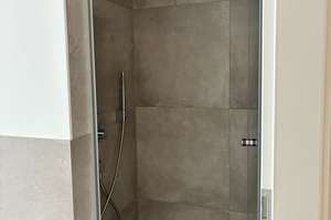 Gehobene, lichtdurchflutete 3-Zimmer-Wohnung mit Penthouse Charakter und 2 TG Plaetzen – 79106 Brühl-Güterbahnhof, Freiburg im Breisgau – Vorschaubild 8