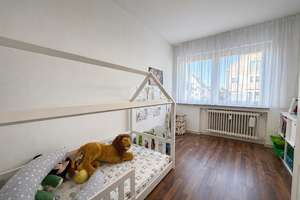 S-Plieningen: Vollvermietetes 7-FH mit 8 Stellplätzen und Doppelgarage – Die vollständige Adresse der Immobilie erhältst du vom Anbieter., 70599 Plieningen (Ortsteil), Stuttgart – Vorschaubild 9