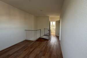 *** BREMEN-SCHWACHHAUSEN - Helle 4-Zimmer-Maisonette-Wohnung mit Einbauküche und Balkon *** – Scharnhorststraße 32, 28211 Radio Bremen, Bremen – Vorschaubild 10