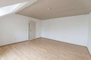 Lichtdurchflutete Dachgeschosswohnung in grüner ruhiger Lage – Die vollständige Adresse der Immobilie erhältst du vom Anbieter., 47807 Fischeln, Krefeld – Vorschaubild 7