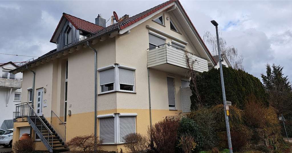 Immobilie in Urbach - Großzügiges sofort beziehbares Einfamilienhaus mit 13 Zimmern in Urbach - Bild 0