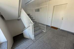 3-Zimmerwohnung mit Loggia und Stellplatz – Warndtstraße 19, 89077 Weststadt, Ulm – Vorschaubild 7