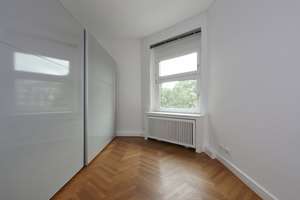 Herrschaftliche 6 Zimmer Altbauwohnung in erster Rheinlage auf der Cecilienallee! – Cecilienallee 46, 40474 Golzheim, Düsseldorf – Vorschaubild 9