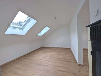 +++NAHE OBERER SEE+++HELL & SONNIG+++TGL- BAD+++EBK+++LAMINAT & FLIESEN+++ETC.+++FREI+++