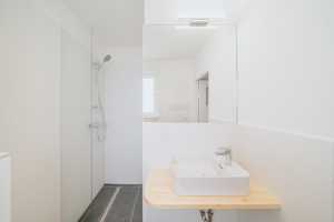 Erstbezug nach Kernsanierung | Modernes City-Apartment mit französischem Balkon und Schlafnische – Durlacher Straße 23, 10715 Berlin – Vorschaubild 13