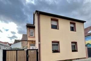 Hübsches Einfamilienhaus mit 7 Zimmern in LU-Oppau