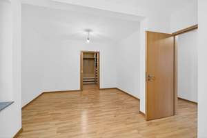 Sofortbezug Lauenburger Platz I 5-Zi.-Wohnung mit TOP Ausstattung I Sauna I Balkon u. Garten I TG – Die vollständige Adresse der Immobilie erhältst du vom Anbieter., 12157 Steglitz, Berlin – Vorschaubild 14