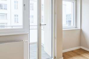Erstbezug nach Sanierung - 3 Zimmerwohnung mit Balkon direkt zwischen Kudamm und dem Tiergarten – Die vollständige Adresse der Immobilie erhältst du vom Anbieter., 10785 Tiergarten, Berlin – Vorschaubild 41
