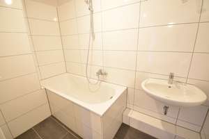 gut geschnittene 3 Zi. - Wohnung