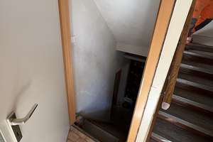 Investieren, einziehen, profitieren – attraktives 3 Mehrfamilienhaus in Bad Urach! – Die vollständige Adresse der Immobilie erhältst du vom Anbieter., 72574 Bad Urach – Vorschaubild 7