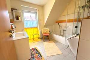 Schönes Reihenendhaus mit gehobener Ausstattung und Einbauküche zu verkaufen – Hildesheim (Kreis) – Vorschaubild 9