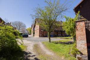 Vier Reihenhäuser & drei Wohnungen im Bauernhaus mit Altbauflair und weitläufigen Gärten in Rautheim – Die vollständige Adresse der Immobilie erhältst du vom Anbieter., 38126 Südstadt-Rautheim-Mascherode, Braunschweig – Vorschaubild 13