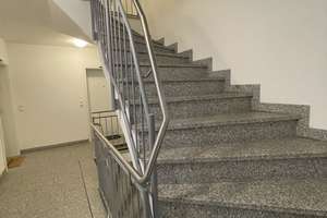 Moderne 3-Zimmer Wohnung zum Wohlfühlen
Guttensteinweg 2a, 93059 Regensburg – Die vollständige Adresse der Immobilie erhältst du vom Anbieter., 93059 Weichs, Regensburg – Vorschaubild 4
