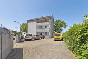 PROVISIONSFREI: komplett sanierte 3-ZKB mit Stellplatz und 2 Balkonen in Top Lage! – Bürgermeister-Bohl-Str. 24, 86157 Pfersee-Süd, Augsburg – Vorschaubild 35