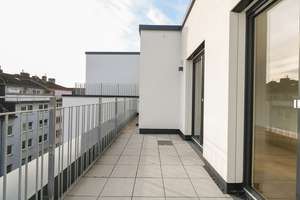 Sonnendurchflutetes Penthouse mit großzügiger Terrasse und luxuriösem Wohnkomfort – Suitbertusstraße 150, 40223 Bilk, Düsseldorf – Vorschaubild 8