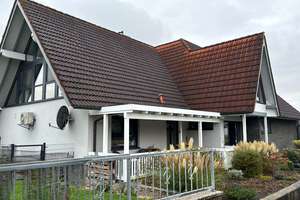 NEUE BILDER - Traumhaftes 1-Fam.Haus mit  Garage, Pool, PV-Anlage, Glasfaser – Die vollständige Adresse der Immobilie erhältst du vom Anbieter., 34266 Niestetal – Vorschaubild 3