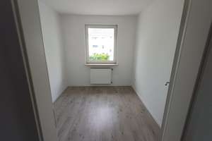 Helle 3-Zimmer-Wohnung mit EBK und Südbalkon im 1. OG – Markstraße 347, 44801 Wiemelhausen, Bochum – Vorschaubild 3
