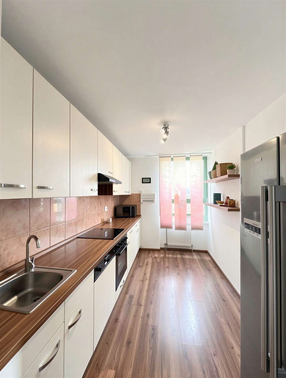 Barrierefreie 4-Zimmer Wohnung mit Balkon und Tiefgarage, Darmstadt – Bild 3