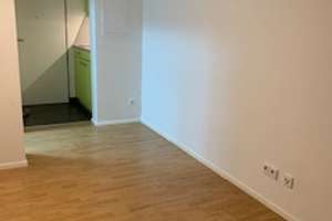 Gemütliches 1-Zimmer Appartment mit Terrasse und Küche – Blumenstr. 14a, 93055 Ostenviertel, Regensburg – Vorschaubild 4